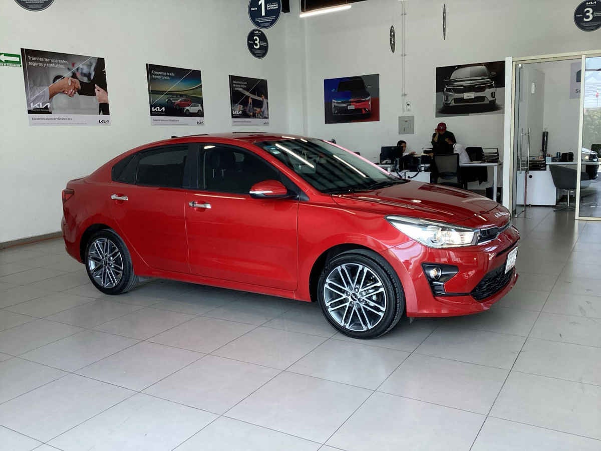 2022 Kia KIA RIO SEDAN 4p EX L4/1.6 Aut
