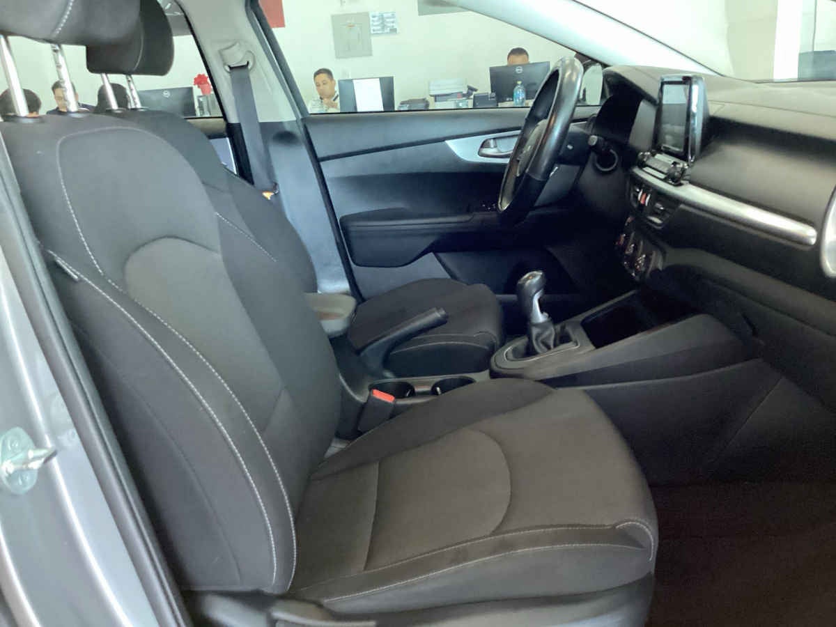 2024 Kia FORTE SEDAN 4p LX L4/2.0 Man