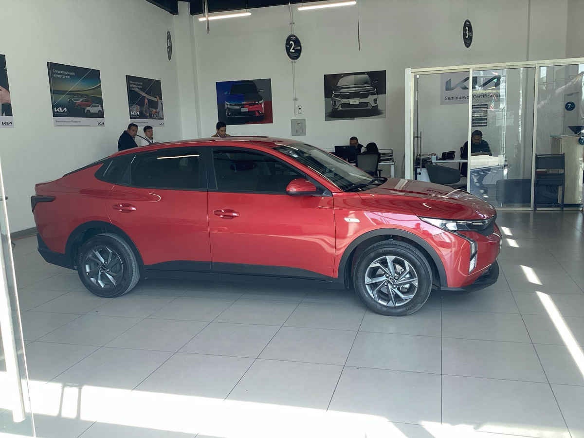 2024 Kia K3 4p LX L4/1.6 Man