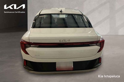 2027 Kia K3 4p LX L4/1.6 Aut