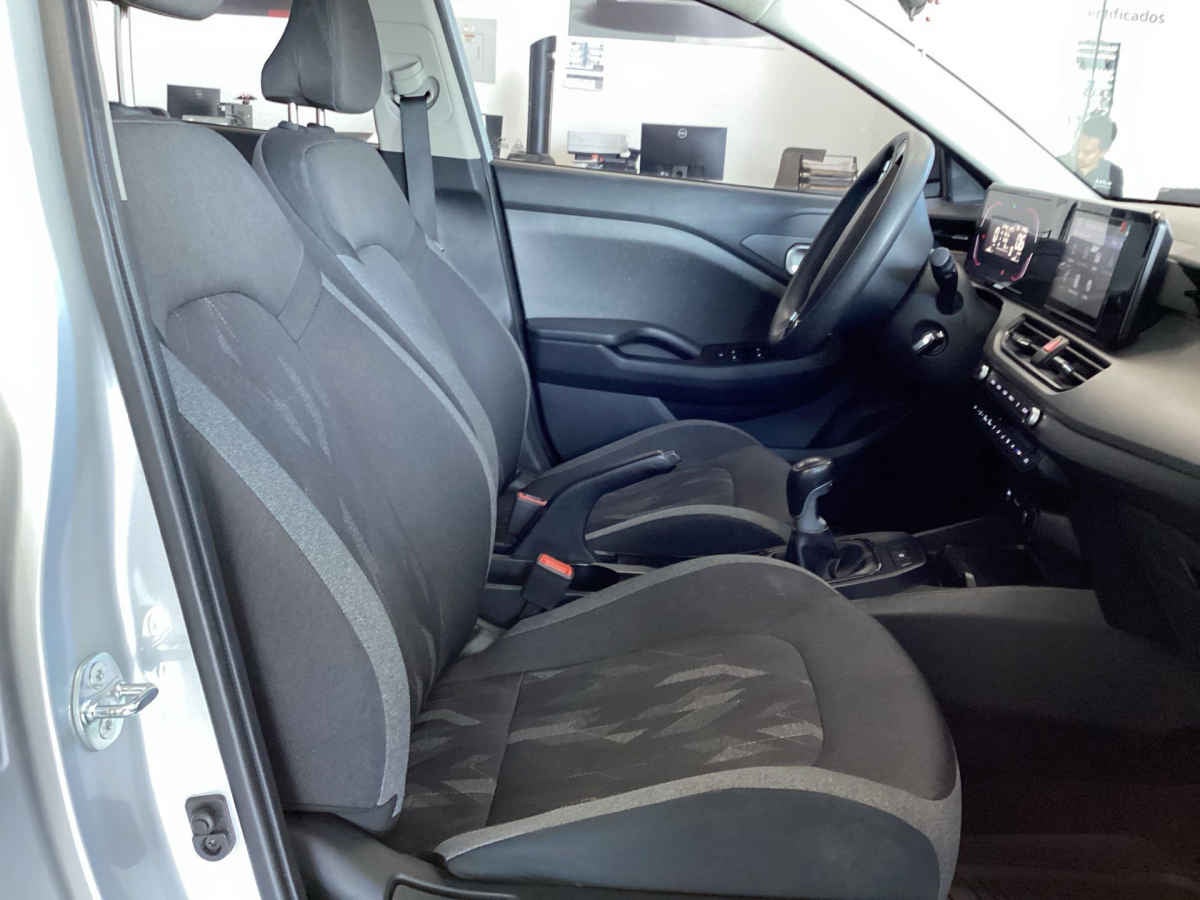 2024 Kia K3 4p LX L4/1.6 Man