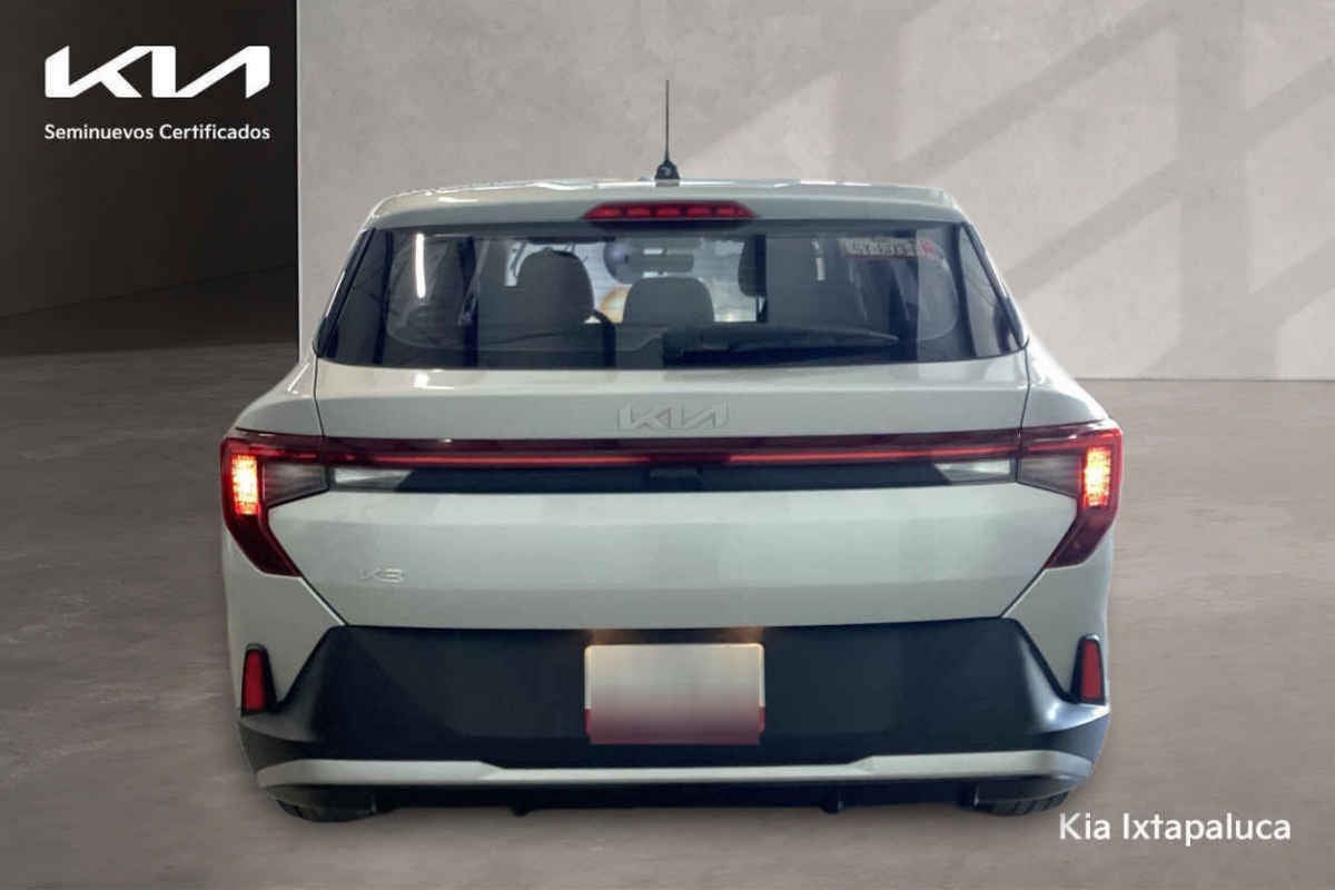 2024 Kia K3 4p LX L4/1.6 Man