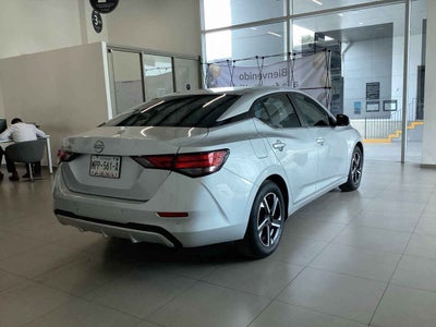 2024 Nissan Sentra 4p Advance L4/2.0 Aut