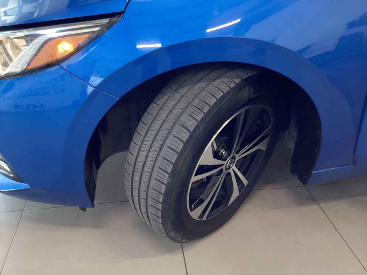 2020 Nissan Sentra 4p Advance L4/2.0 Aut