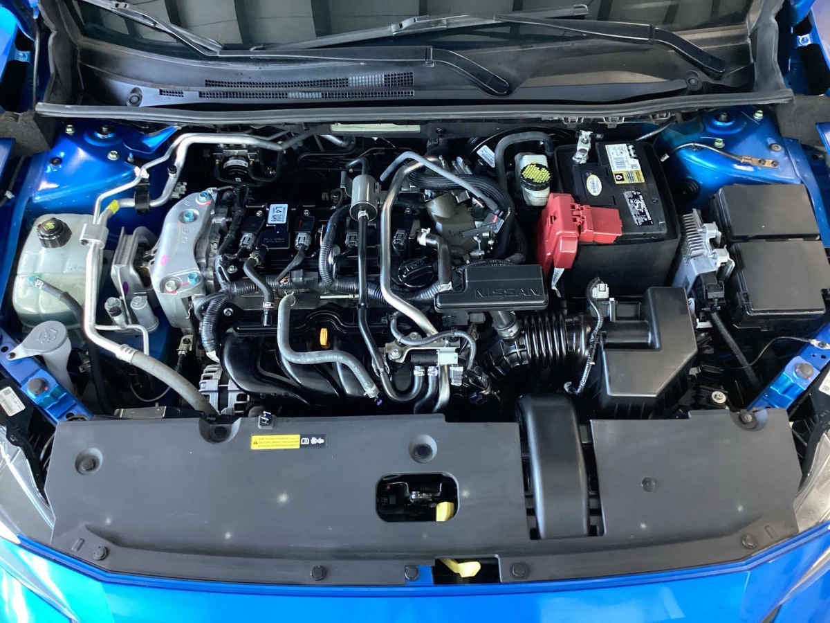 2020 Nissan Sentra 4p Advance L4/2.0 Aut