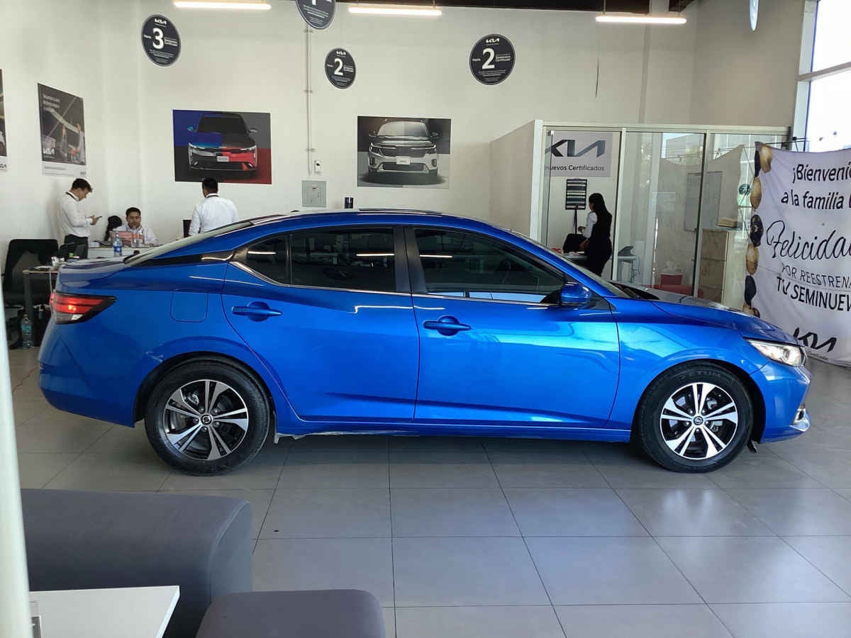 2020 Nissan Sentra 4p Advance L4/2.0 Aut