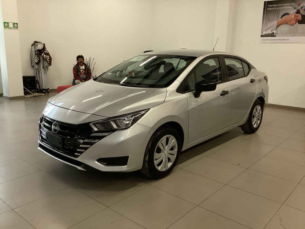 2025 Nissan Versa 4p Sense L4/1.6 Aut