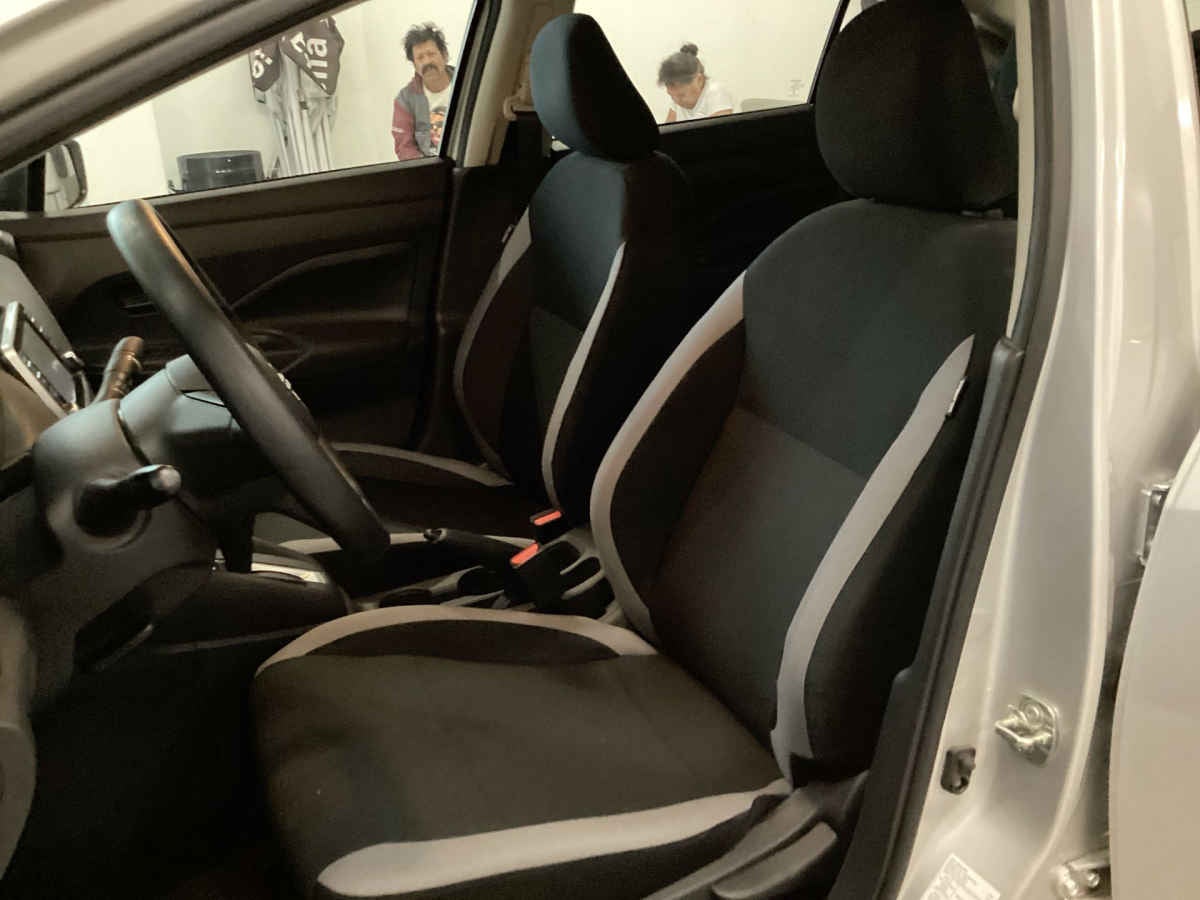 2025 Nissan Versa 4p Sense L4/1.6 Aut