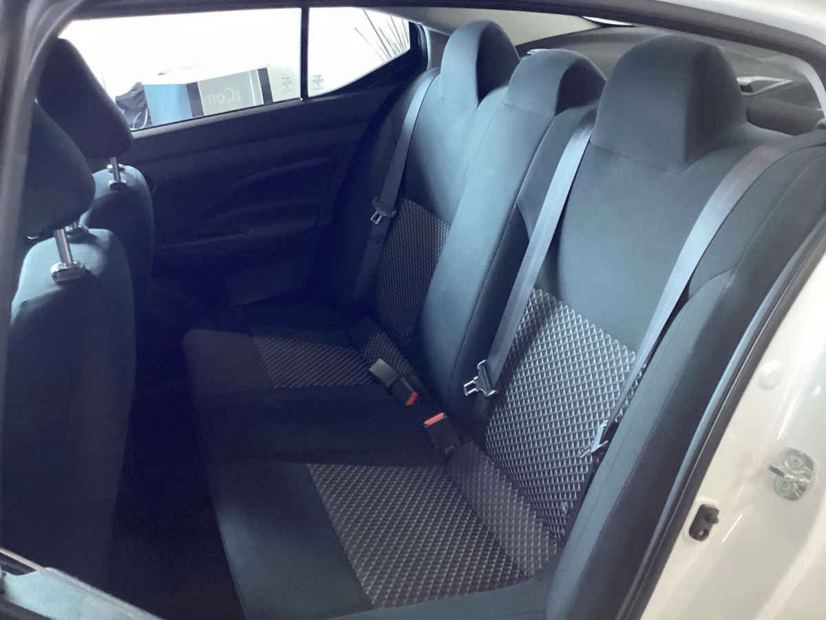 2025 Nissan Versa 4p Sense L4/1.6 Aut