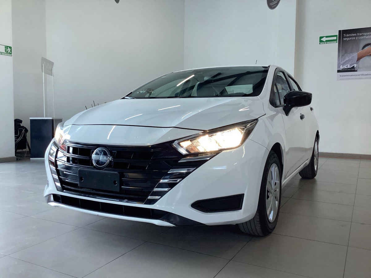 2025 Nissan Versa 4p Sense L4/1.6 Aut