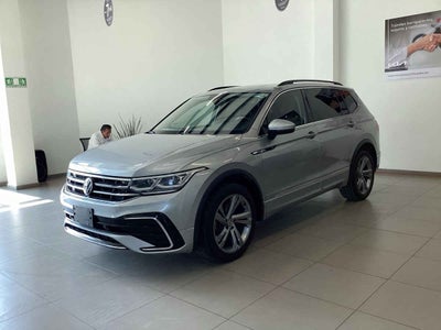 2022 Volkswagen Tiguan 5p R-Line L4/1.4/T Aut