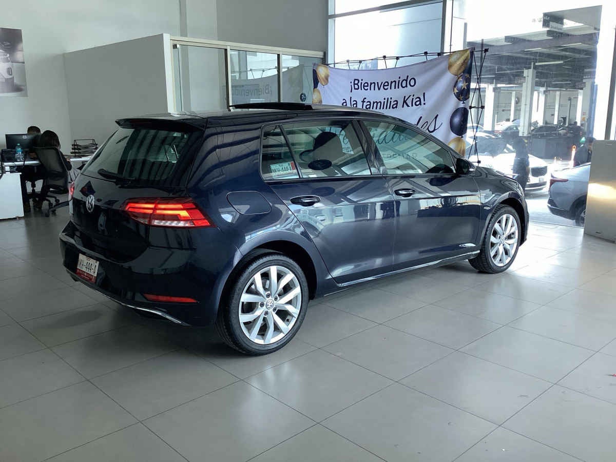 2019 Volkswagen Golf 5p Comfortline L4/1.4/T Aut