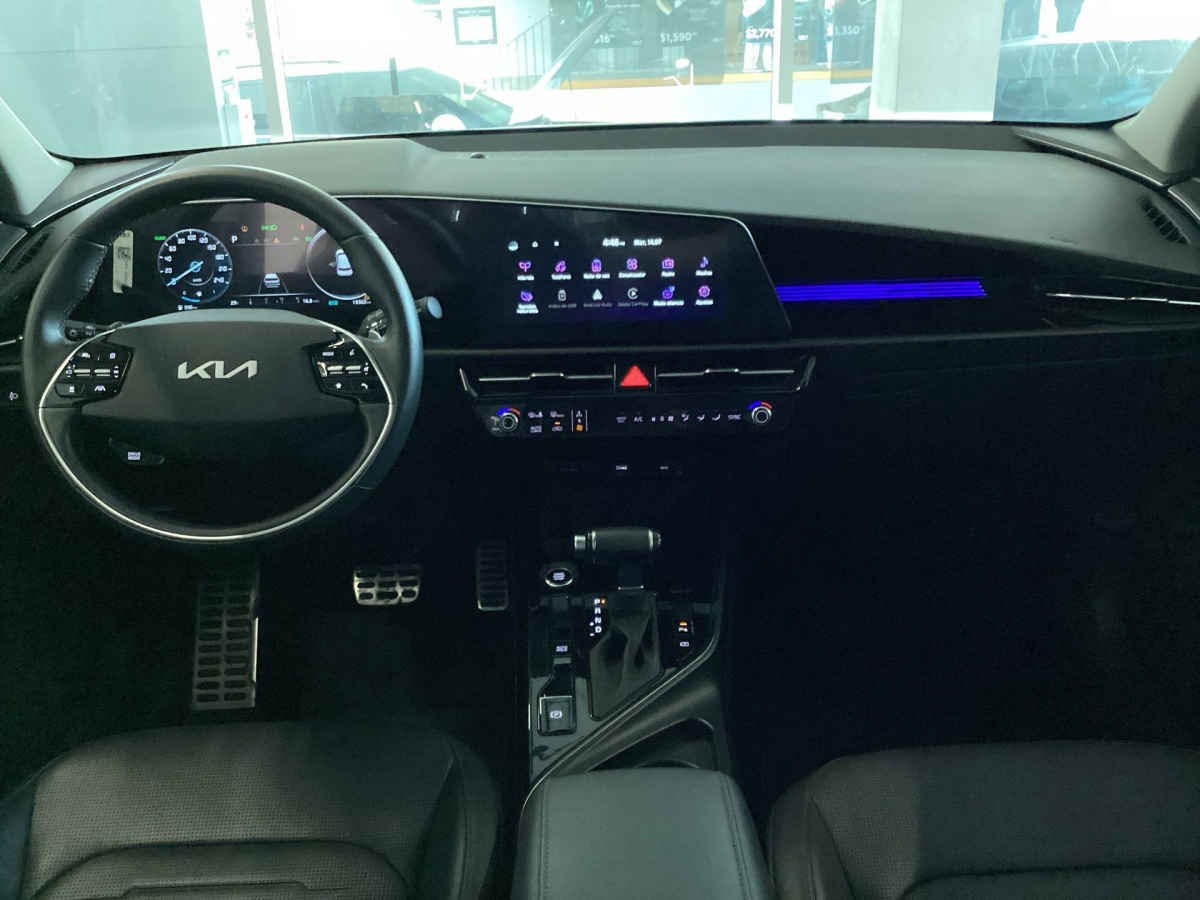 2025 Kia Niro 5p EX L4/1.6 HEV Aut