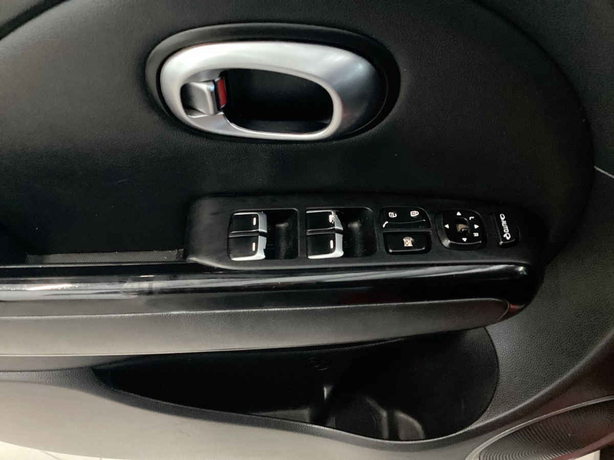 2019 Kia Soul 5p EX Pack FIFA L4/2.0 Aut