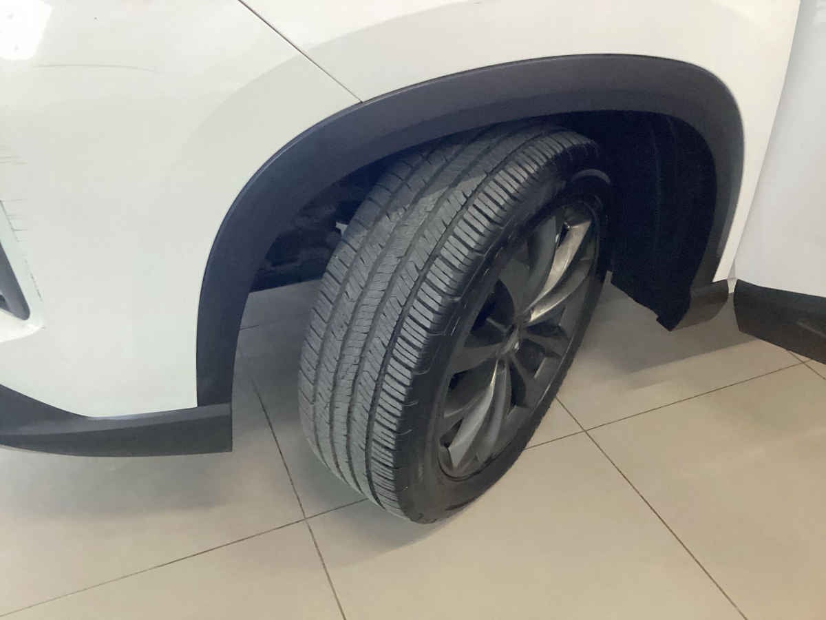 2023 Chevrolet Captiva 5p LT L4/1.5/T Aut 7 Pasajeros