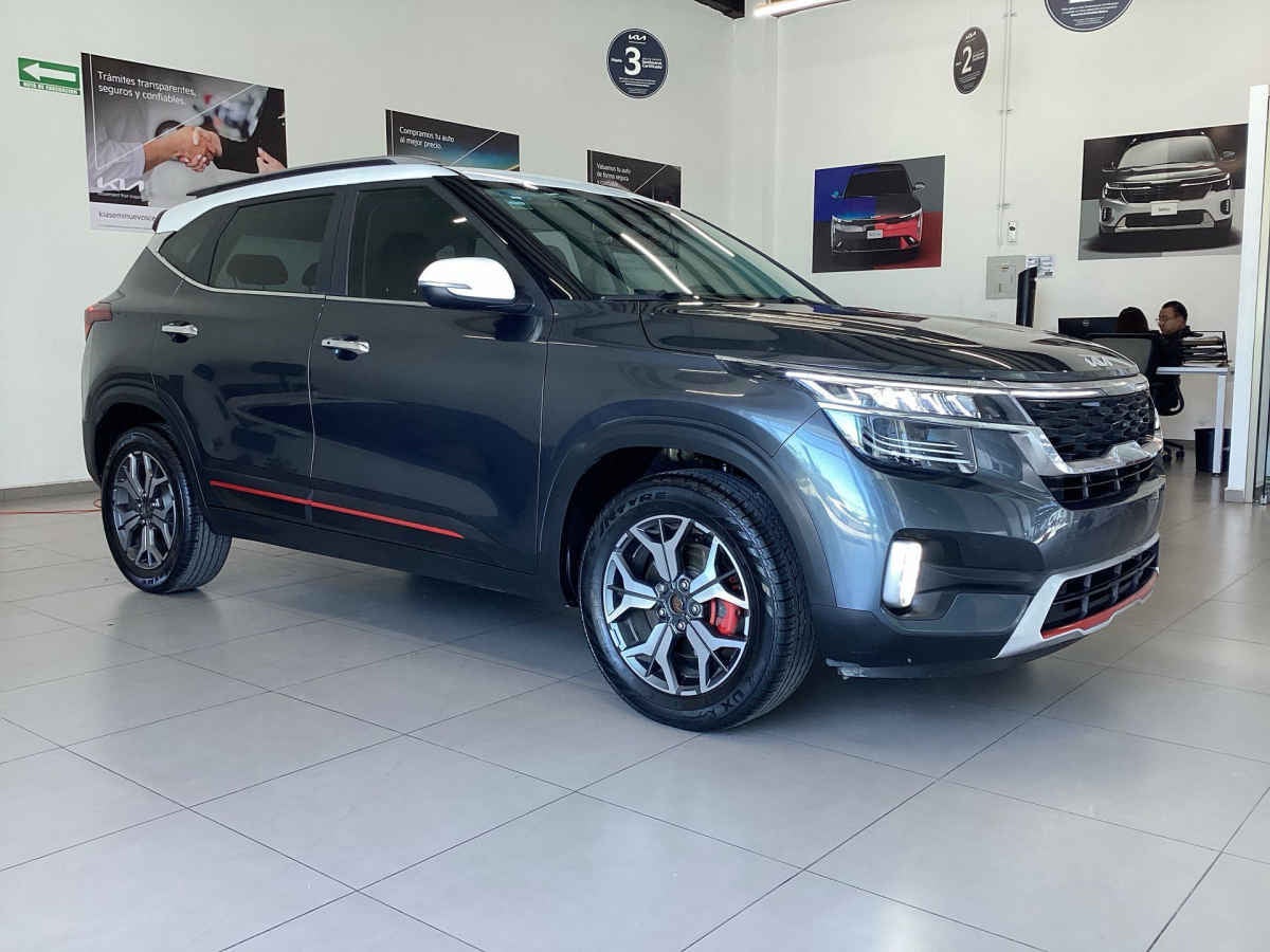 2023 Kia SELTOS 5p GT Line L4/1.4/T Aut