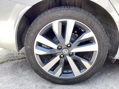 2021 Nissan Versa VERSA PLATINUM CVT