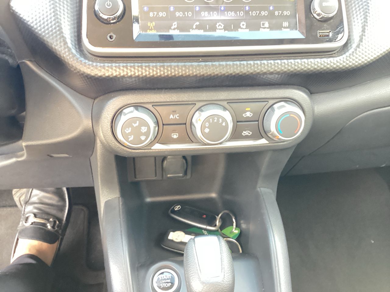 2025 Nissan Kicks 1.6 Play Advance At