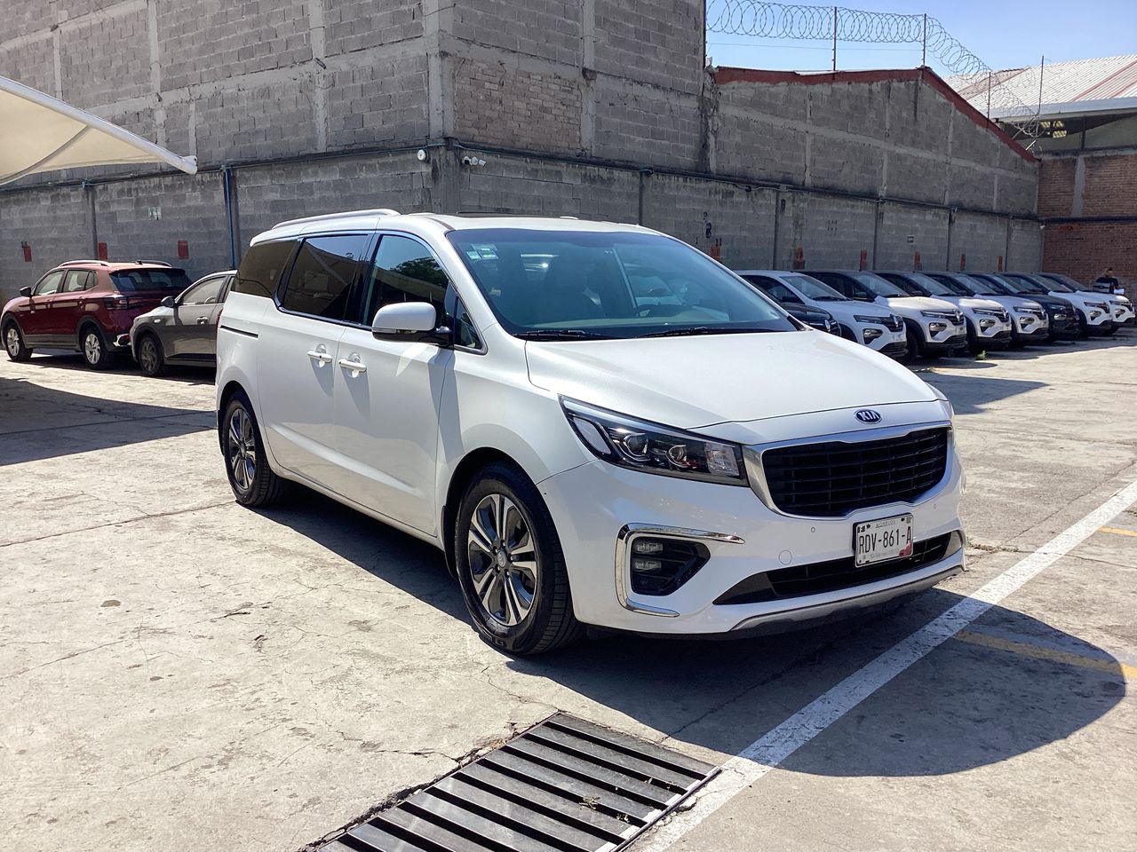 2019 Kia Sedona 3.3 V6 SXL Piel 7 Pasajeros At