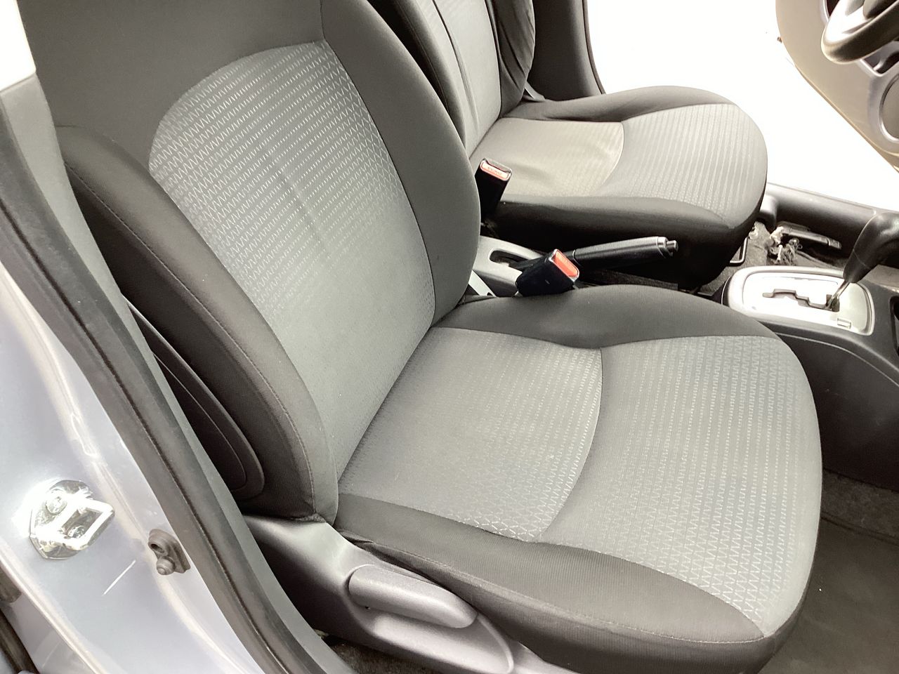 2024 Mitsubishi Mirage 1.2 Glx At