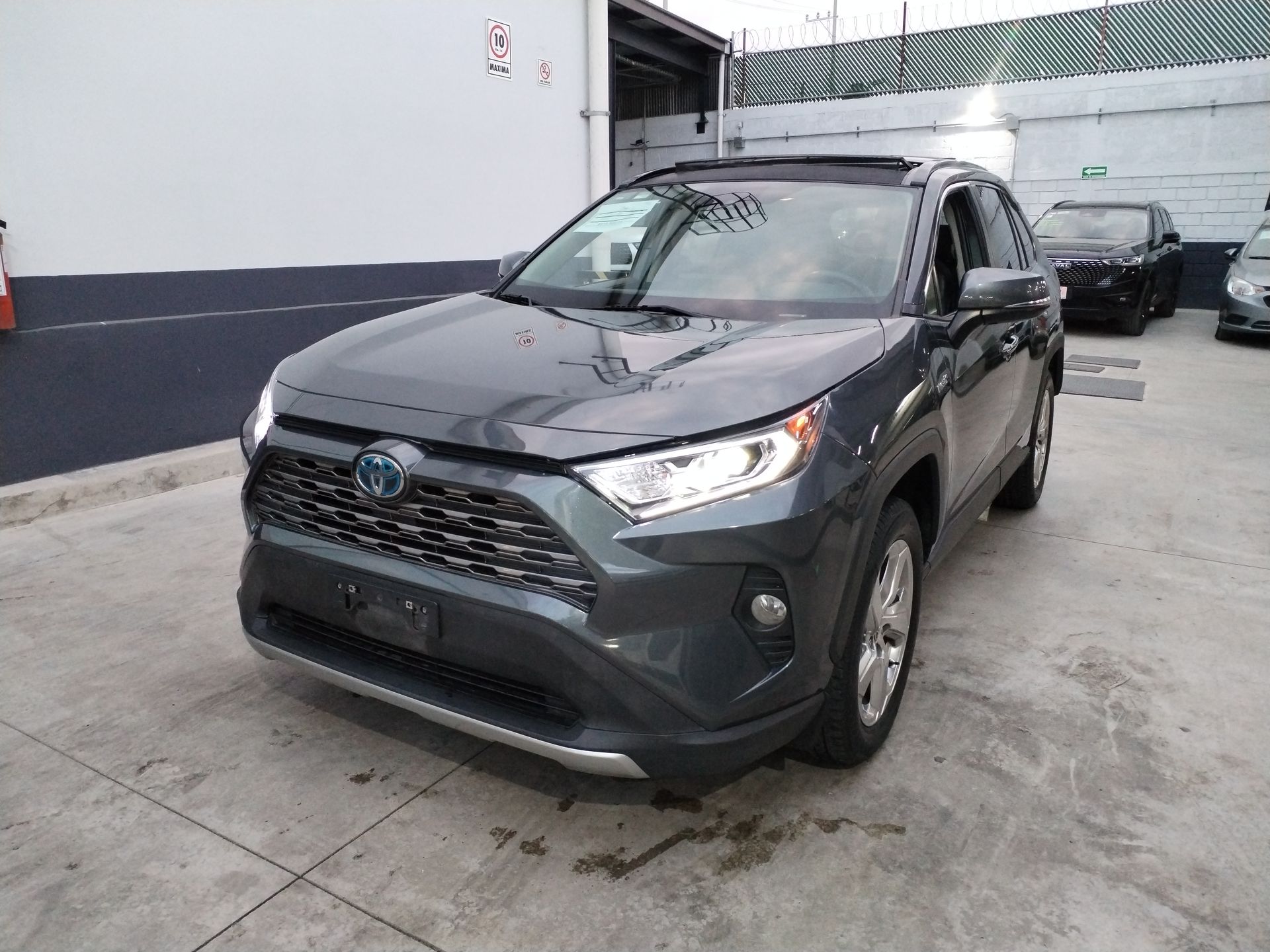 2021 Toyota RAV4 2.5 Limited Hybrid At