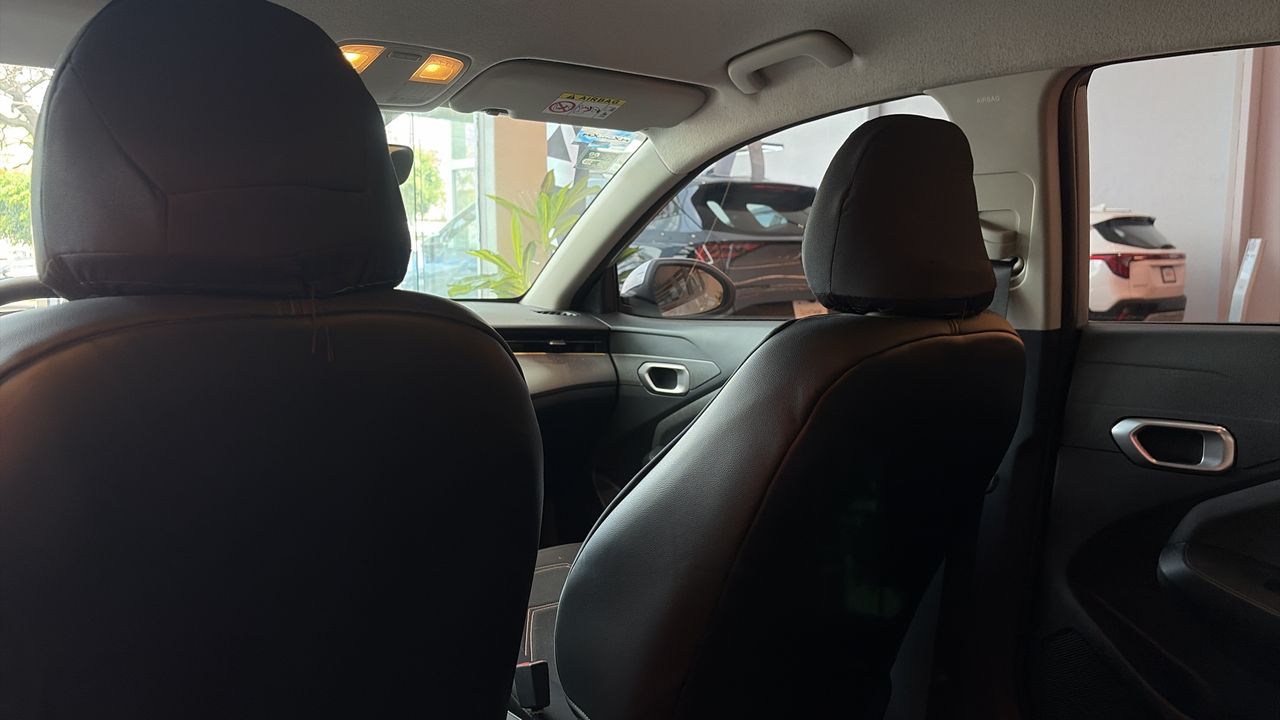 2024 Kia K3 4p LX L4/1.6 Man