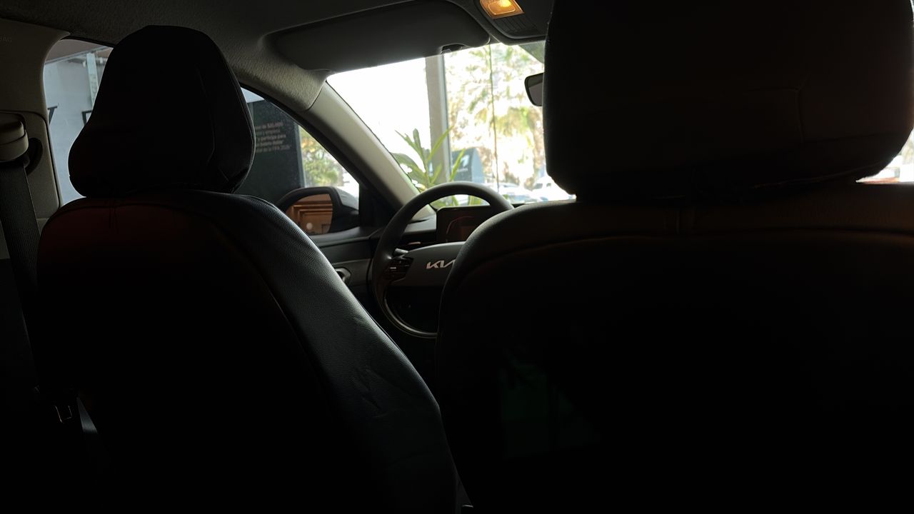 2024 Kia K3 4p LX L4/1.6 Man