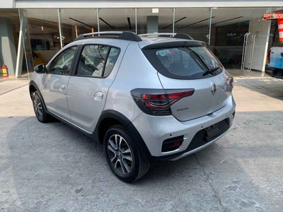 2023 Renault Stepway 5p Intens L4/1.6 Aut