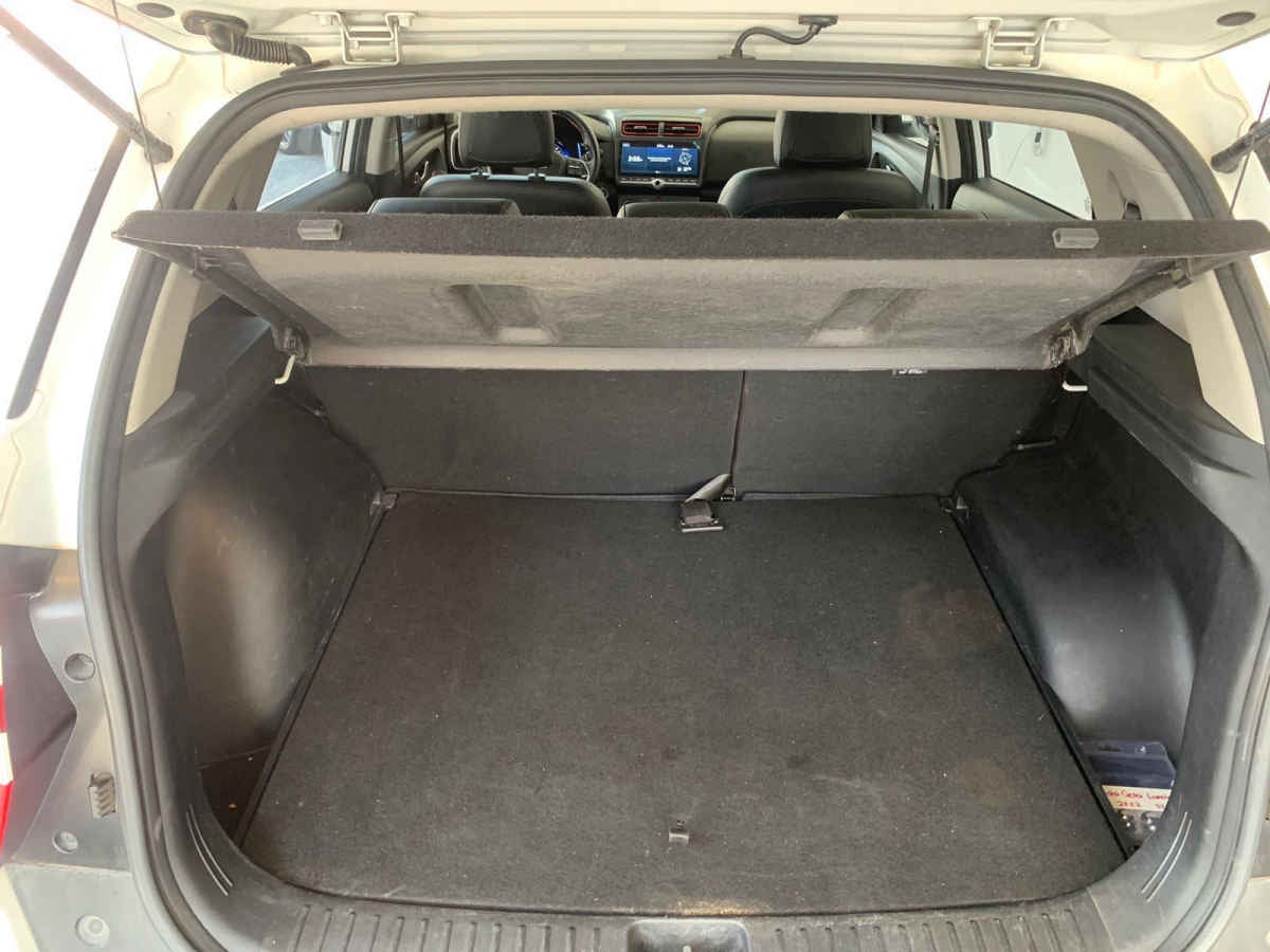 2022 Hyundai Creta 5p Limited Turbo L4/1.4 Aut