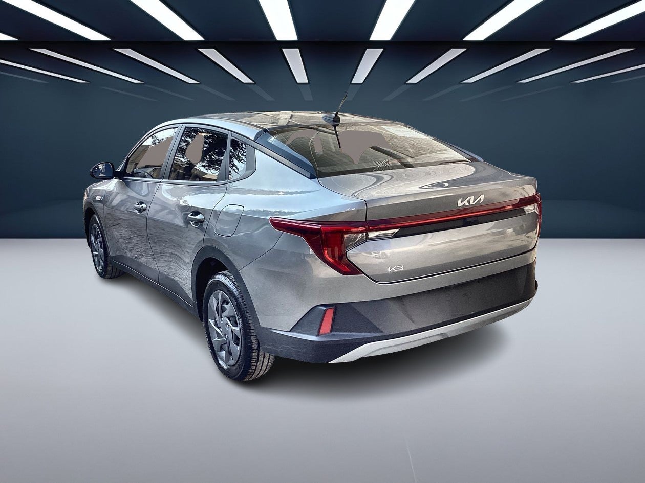 2022 Kia Sedona K3 L TA SEDAN 1.7