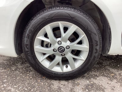 2025 Nissan V-Drive 1.6 A/C Mt