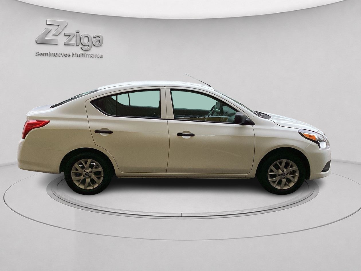 2025 Nissan V-Drive 1.6 A/C Mt