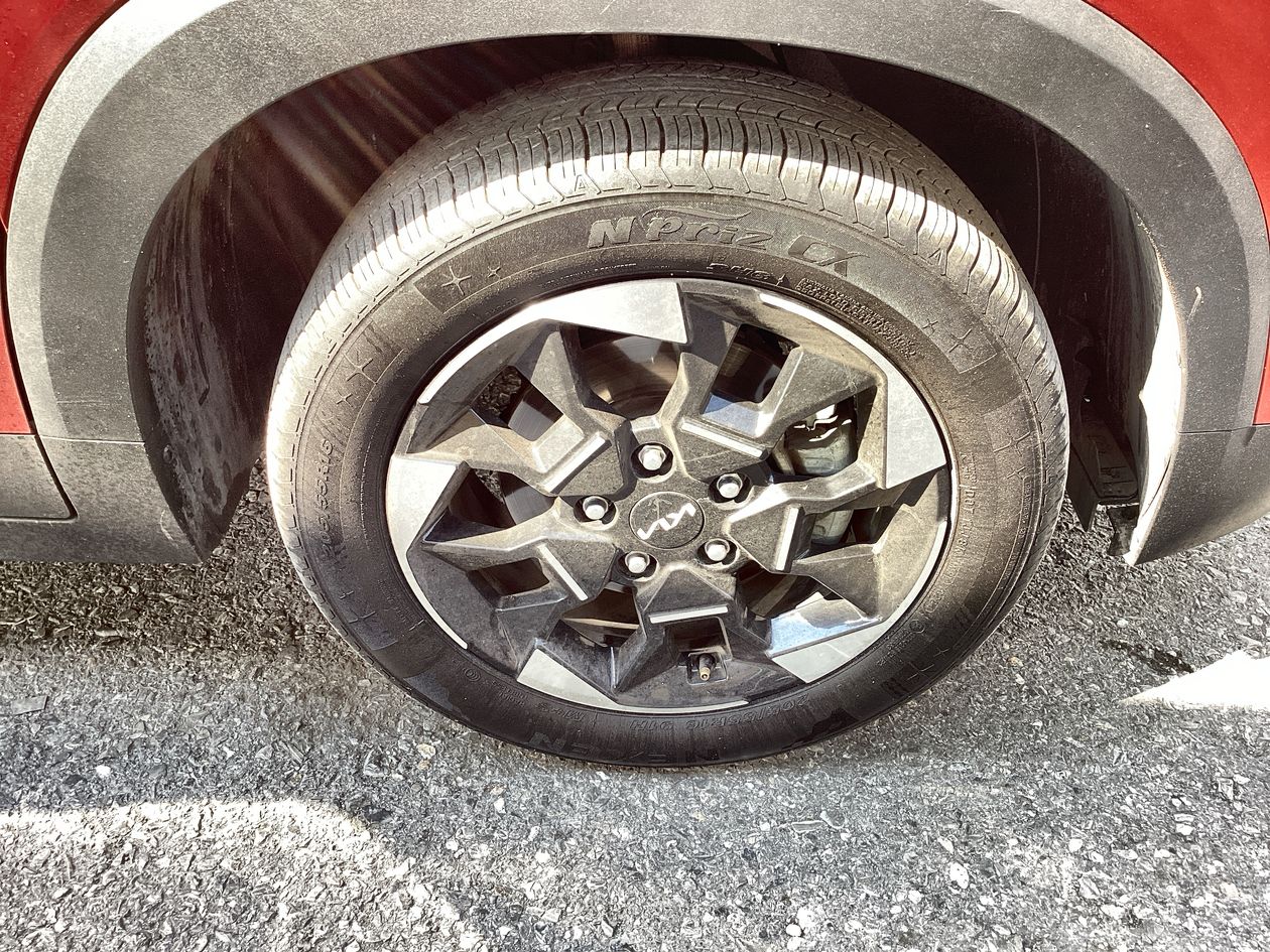 2024 Kia Sonet 1.5 Ex At