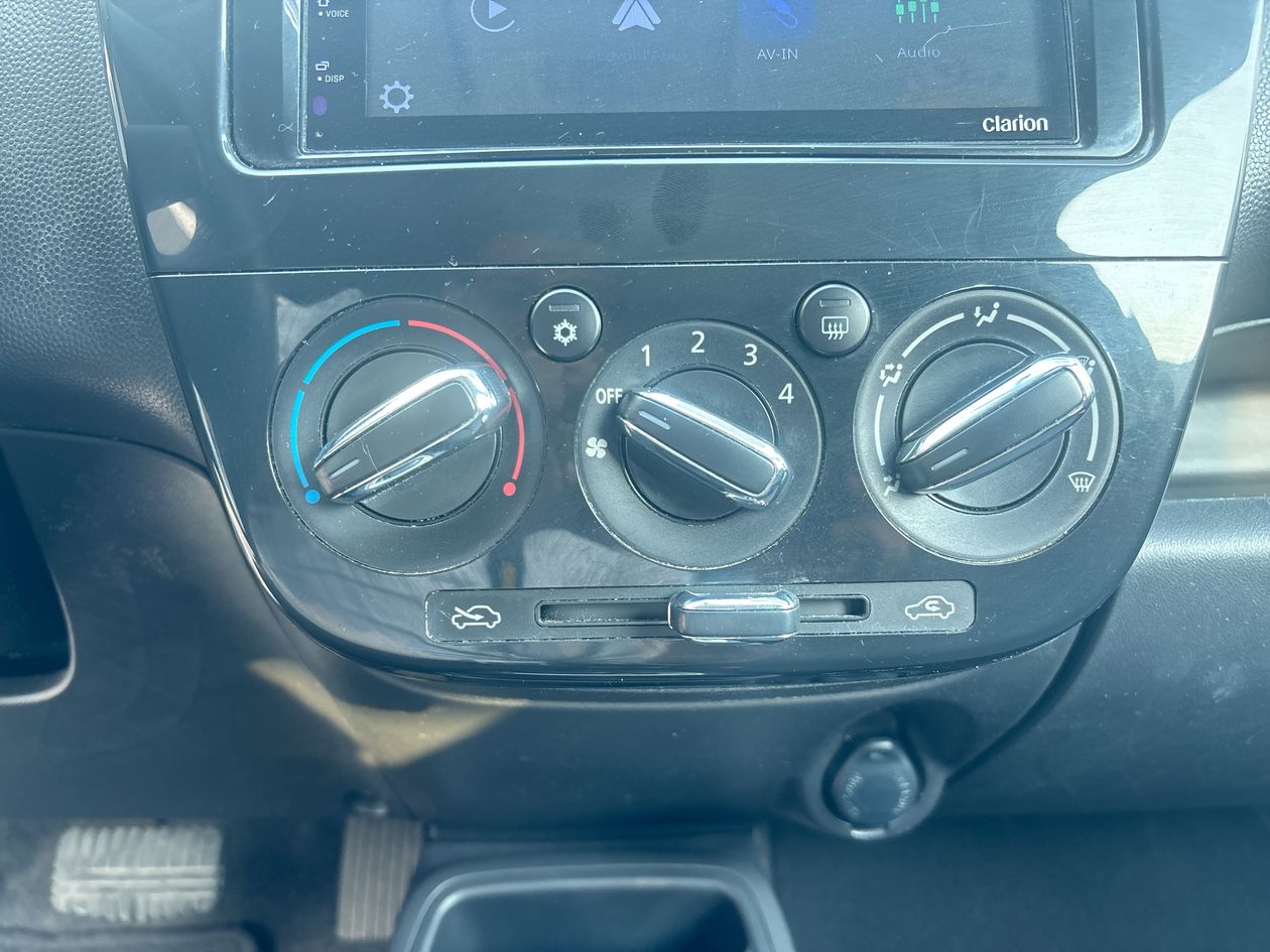 2024 Dodge Attitude ATTITUDE SE T/A