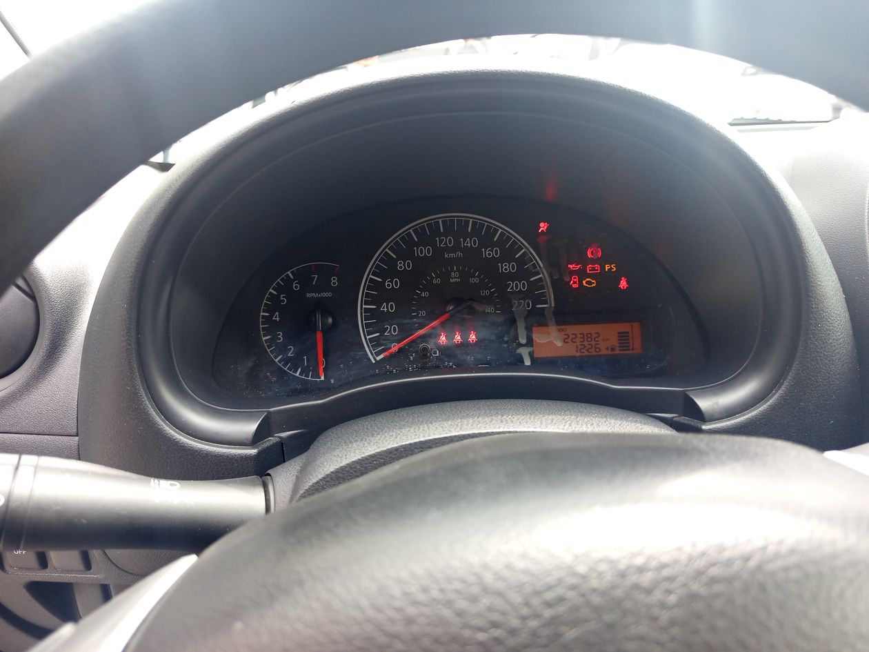 2025 Nissan V-Drive 1.6 A/C Mt
