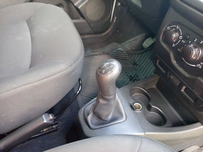 2024 Renault Kangoo 1.6 intens Mt