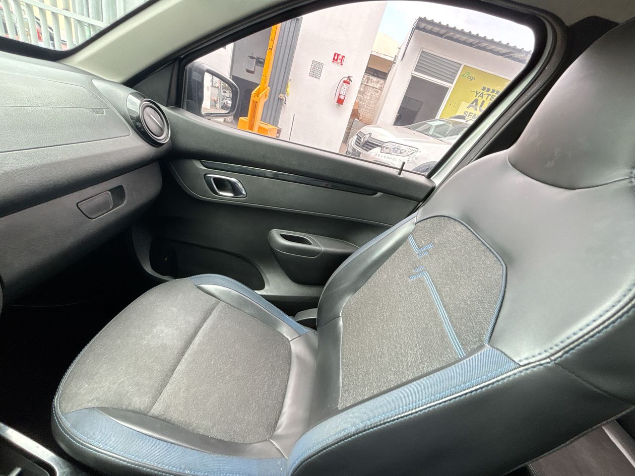 2023 Renault Kwid 1.0 Bitono Mt