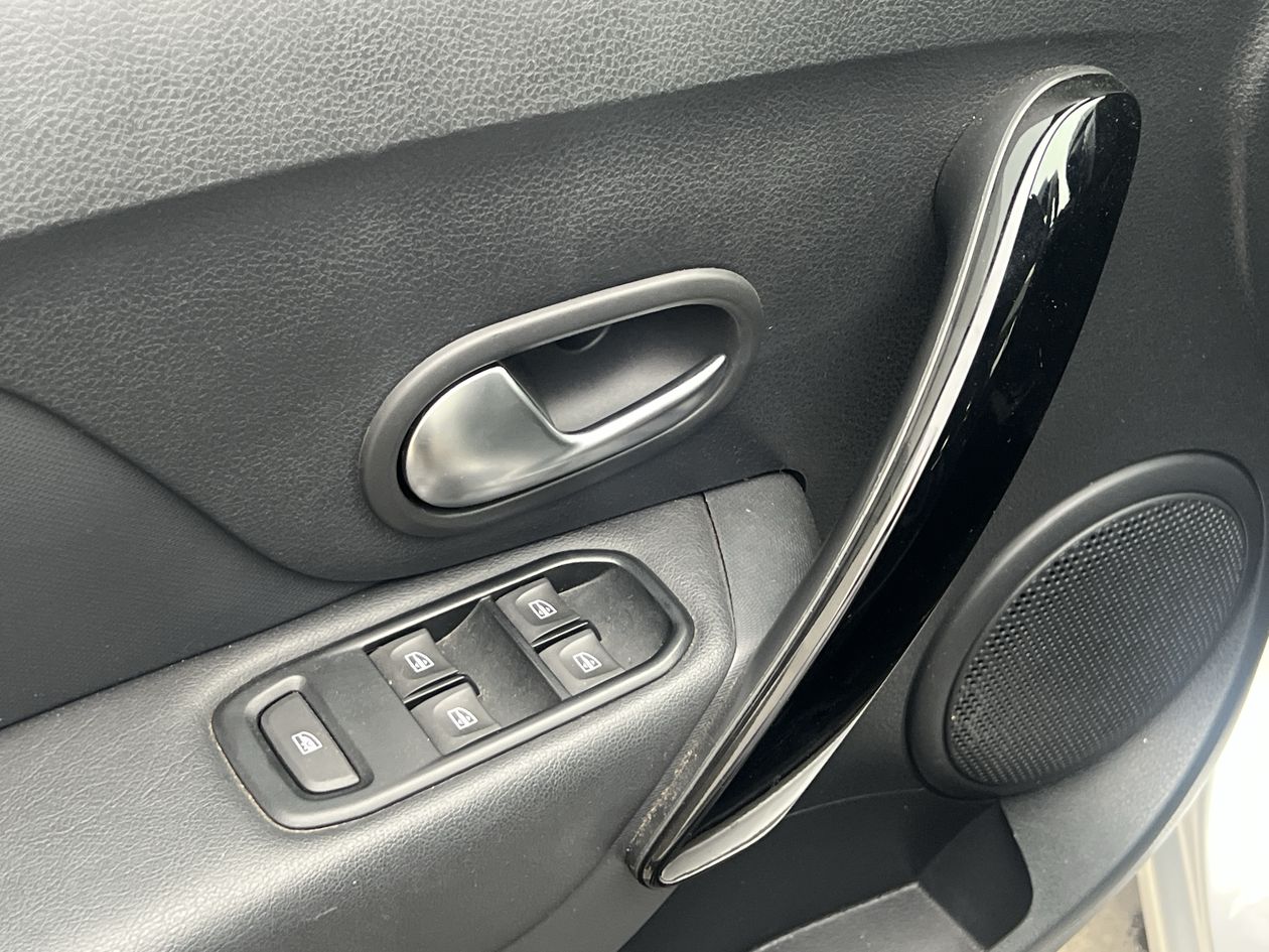 2024 Renault Logan 1.6 Intens Mt