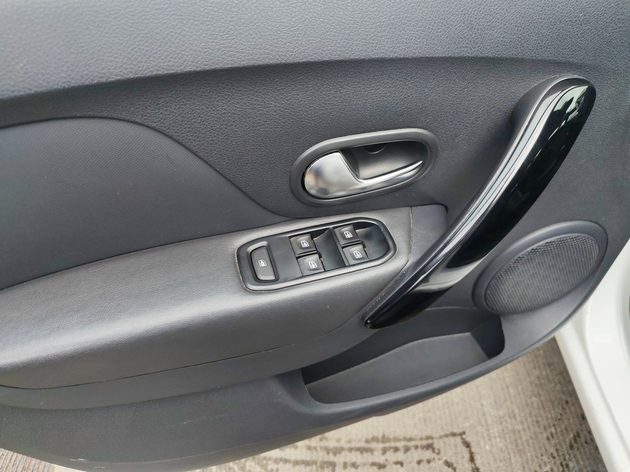2024 Renault Logan 1.6 Intens At