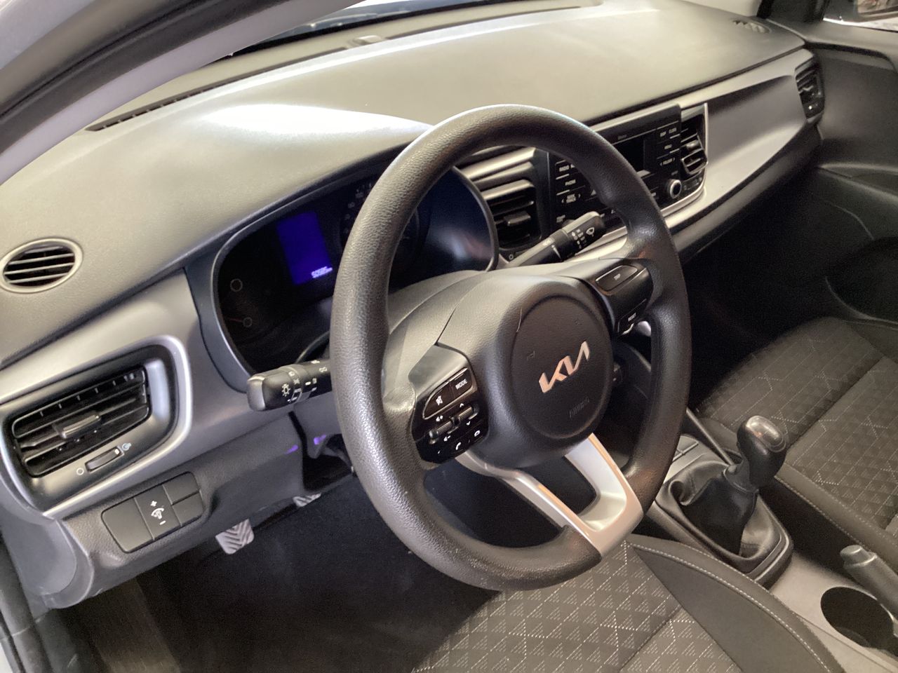 2023 Kia Rio 1.6 Sedan L Mt