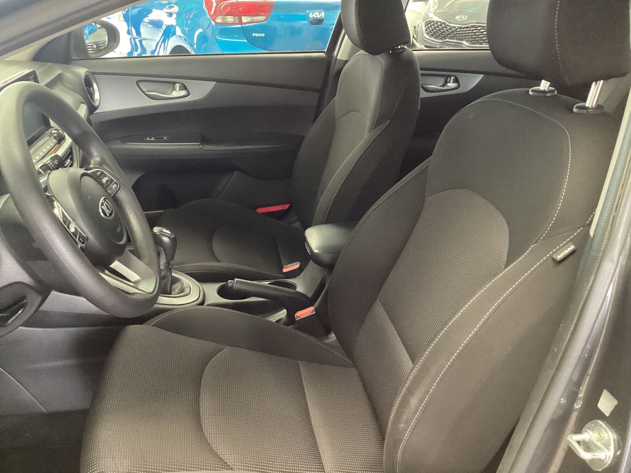 2021 Kia Forte 2.0 LX 4 p Mt