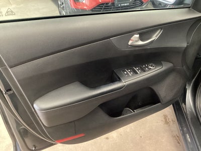 2021 Kia Forte 2.0 LX 4 p Mt