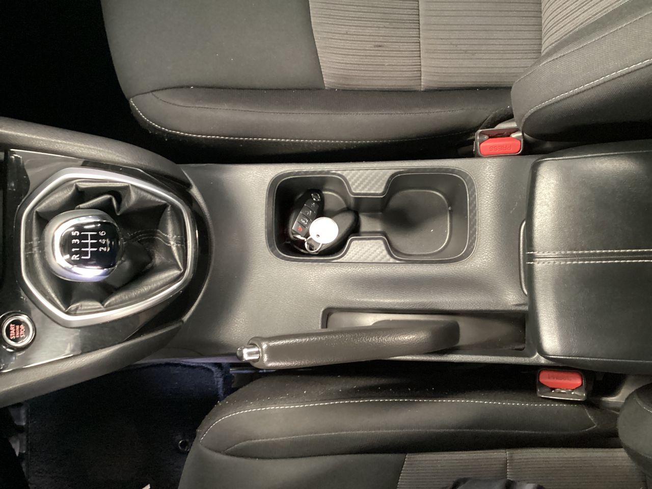 2023 Nissan Sentra 2.0 Advance Mt