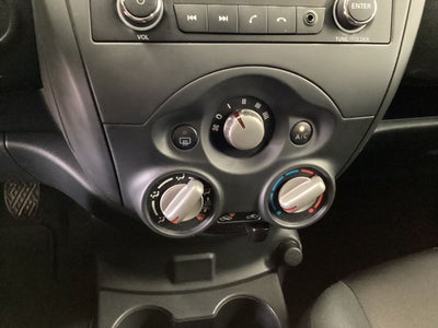 2025 Nissan V-Drive 1.6 A/C Mt
