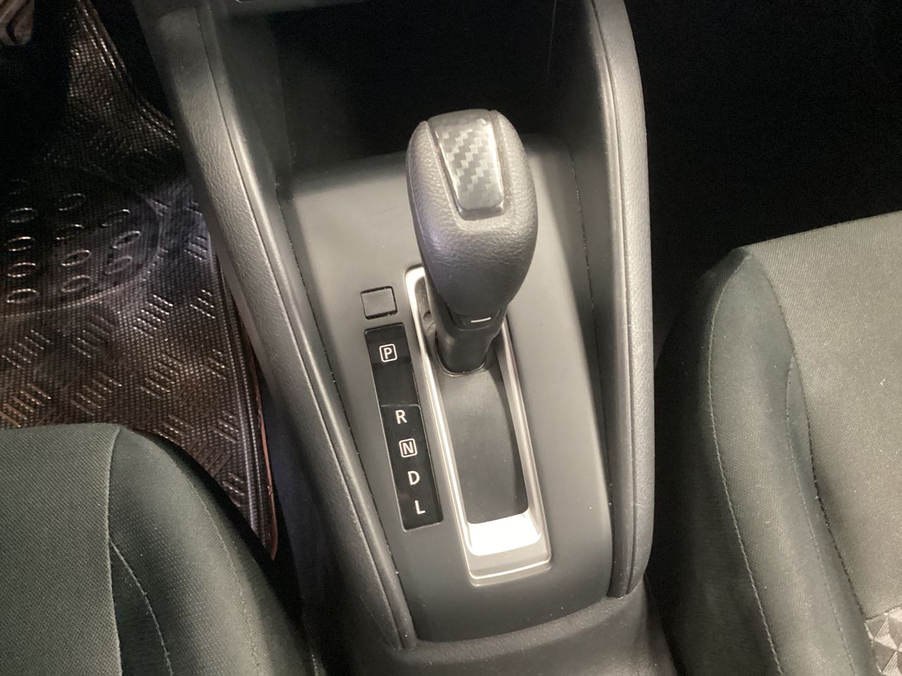 2024 Nissan Versa 1.6 Sense At