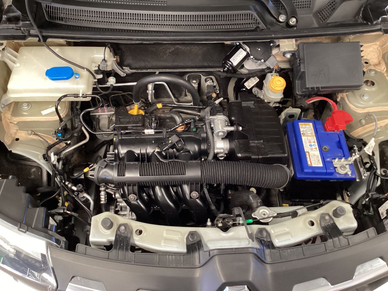 2025 Renault Kwid 1.0 Iconic Mt