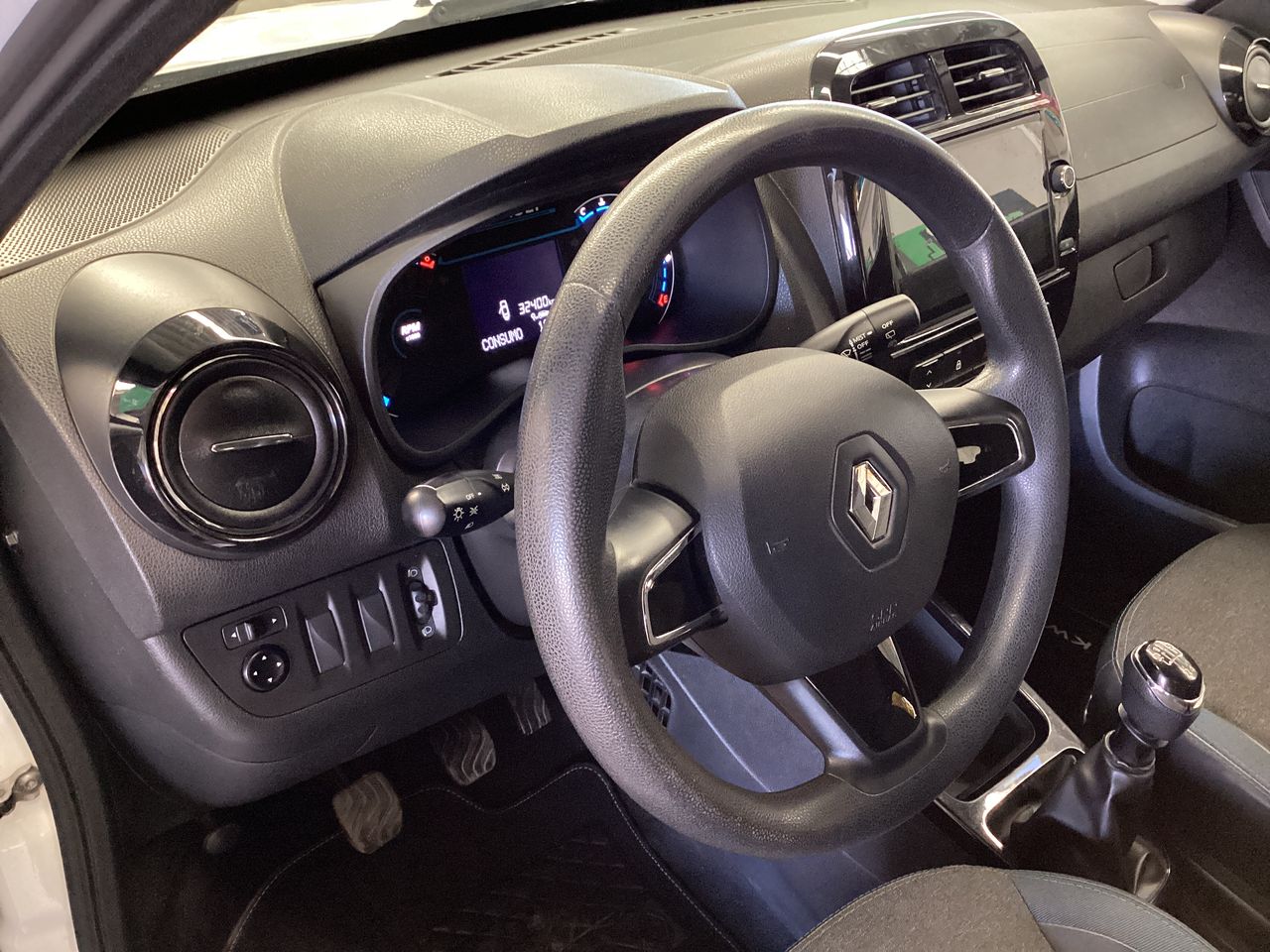 2025 Renault Kwid 1.0 Iconic Mt