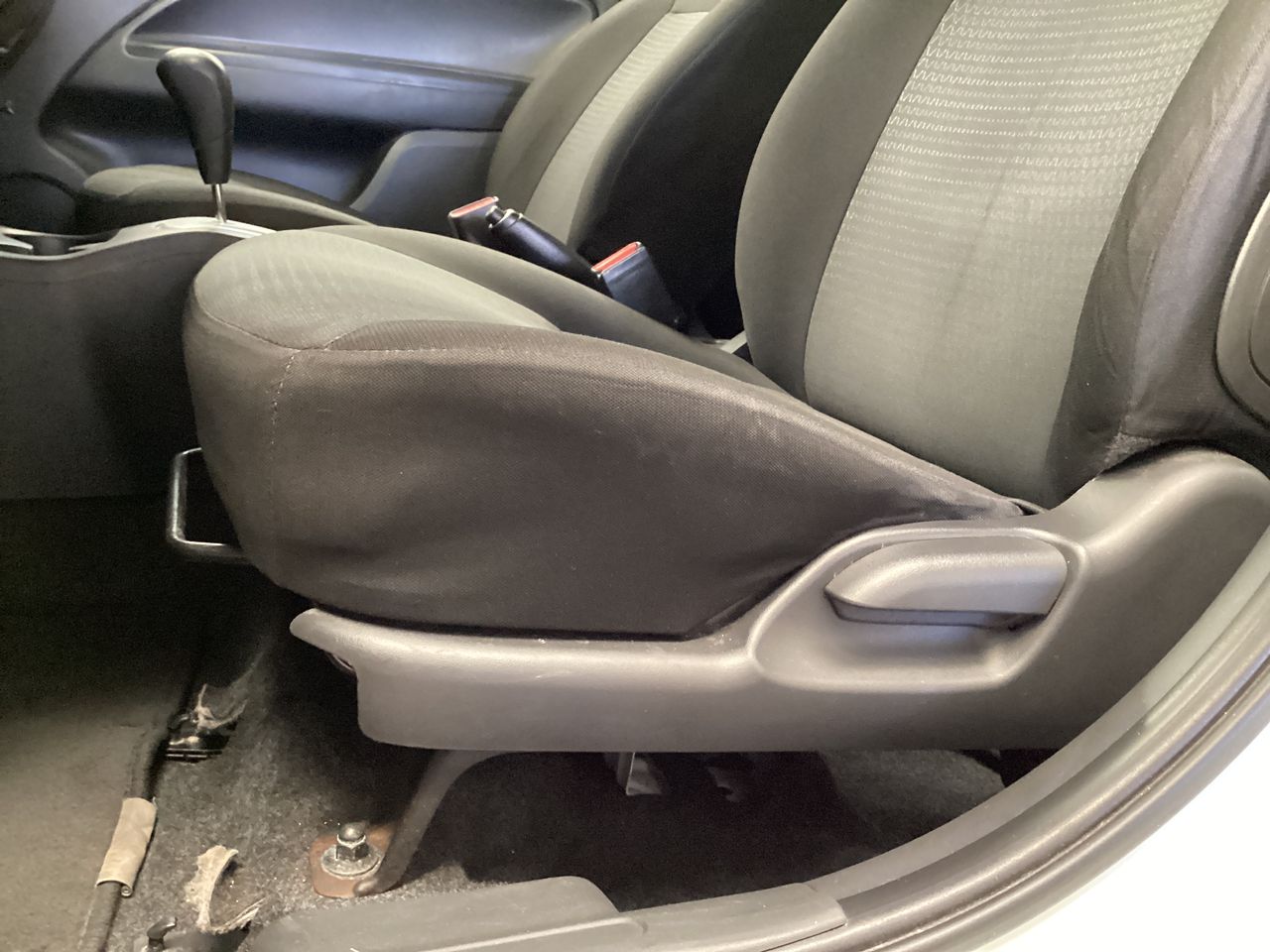 2024 Mitsubishi Mirage 1.2 Glx At