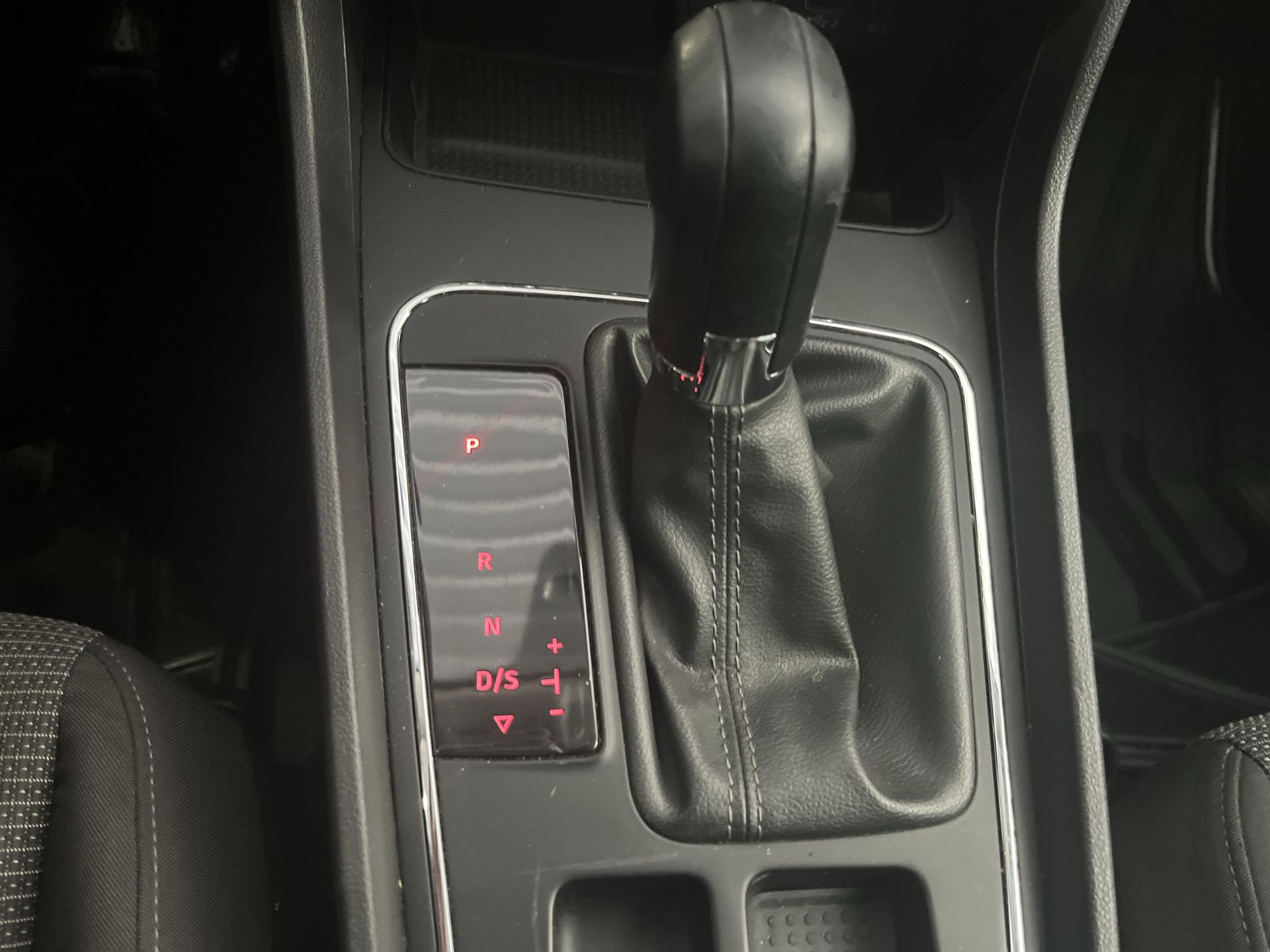 2018 Seat Leon 1.4 Style 5p 150HP Mt