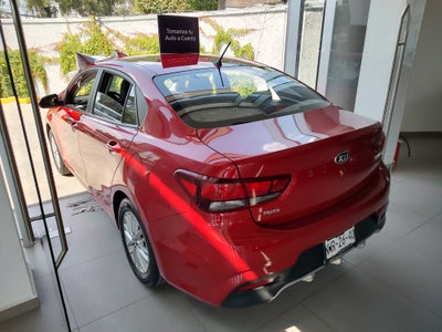 2020 Kia Rio LX, L4, 1.6L, 121 CP, 4 PUERTAS, AUT